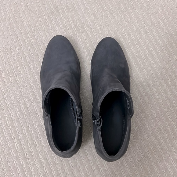 Style and Co Dark Grey Boots - Picture 4 of 4